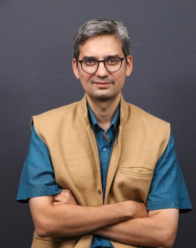 Ar. Saket Mehendale